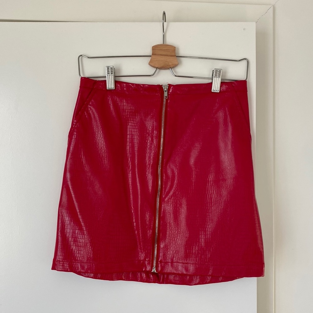 S red snakeskin skirt